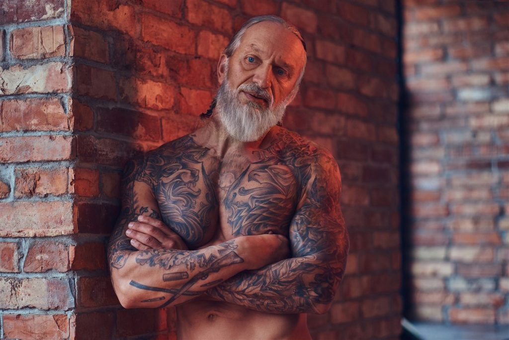 Tatouage Homme de 60 ans